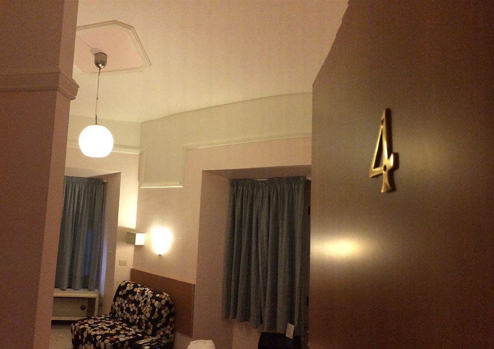 Merulana Star Rome