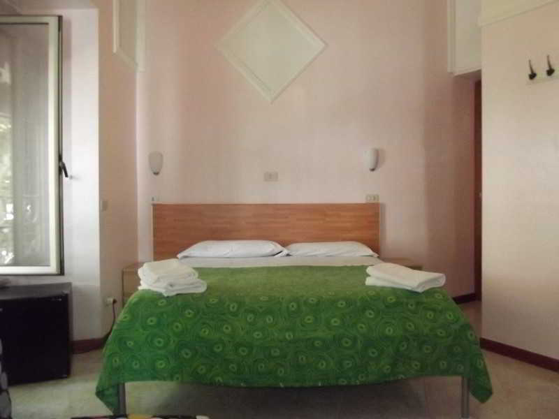 Guest house Merulana Star
